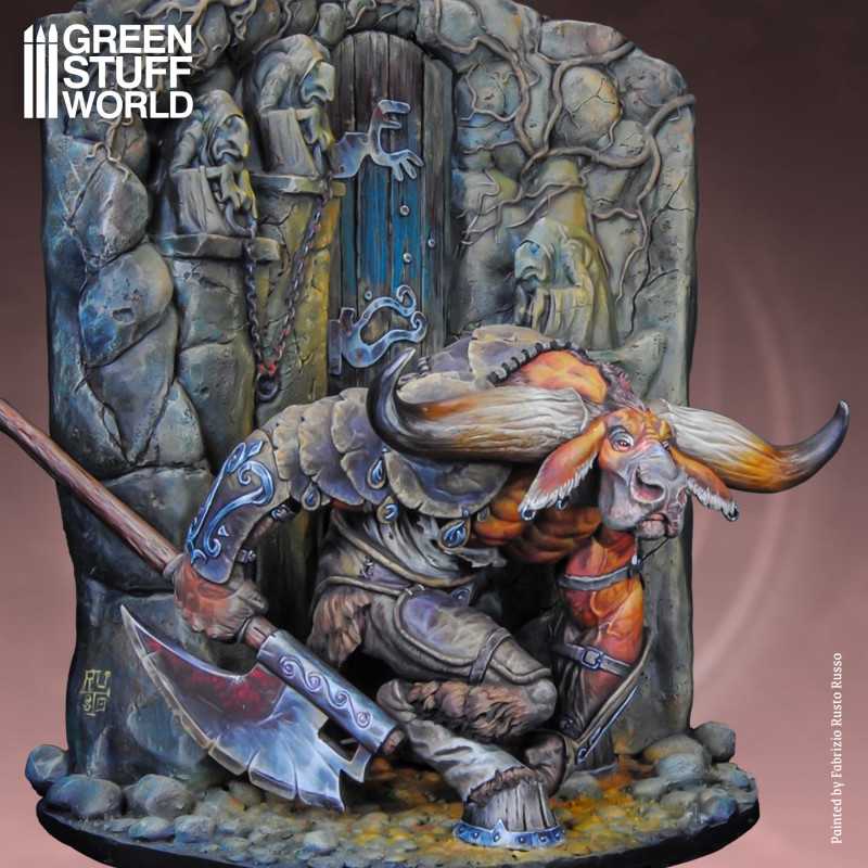 Journeyman Miniatures - Minotaur Journeyman Miniatures - Minotaur