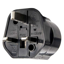 Adaptador enchufe UE-UK Negro Adaptador de enchufe