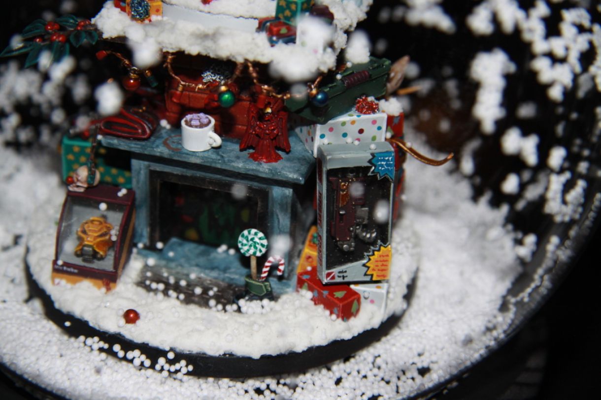 Snowglobesmall5