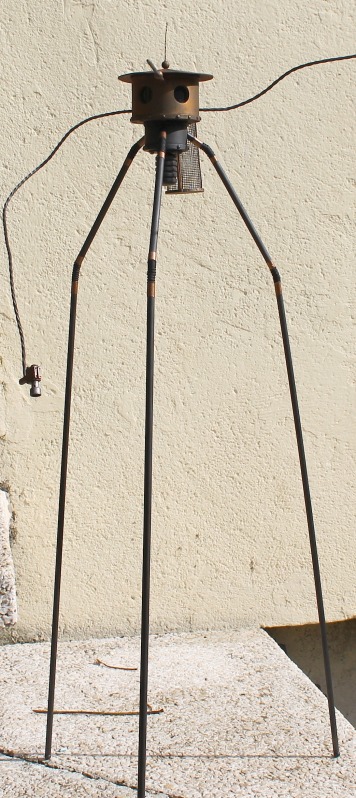 TRIPOD30
