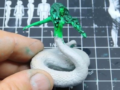 Cómo quitar la pintura del plástico: Guía para modelistas